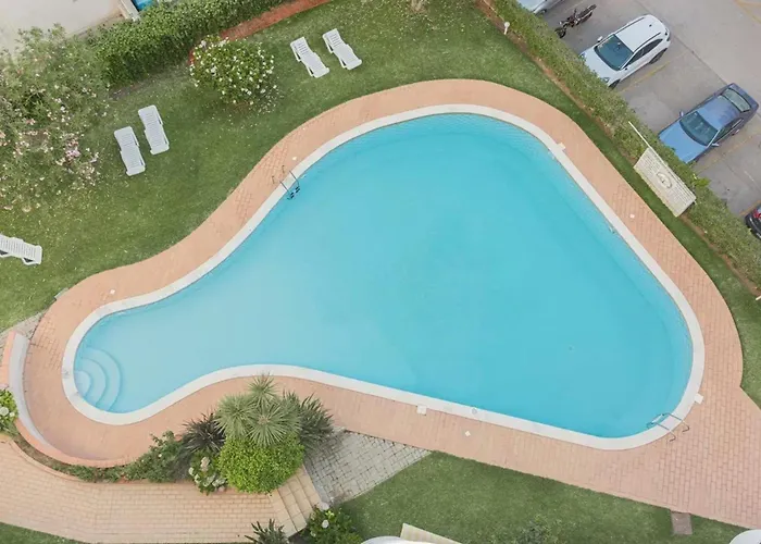 דירה Modern In With Shared Pool וילהמורה